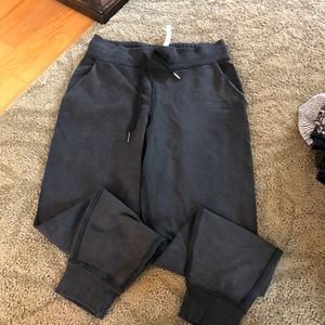 Lululemon Black Size 6 Joggers Great Condition!